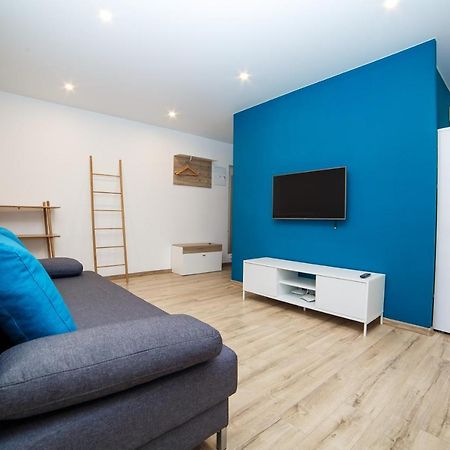 Tf Apartment Двокімнатні Апартаменти В Центрі Міста ポルタヴァ エクステリア 写真