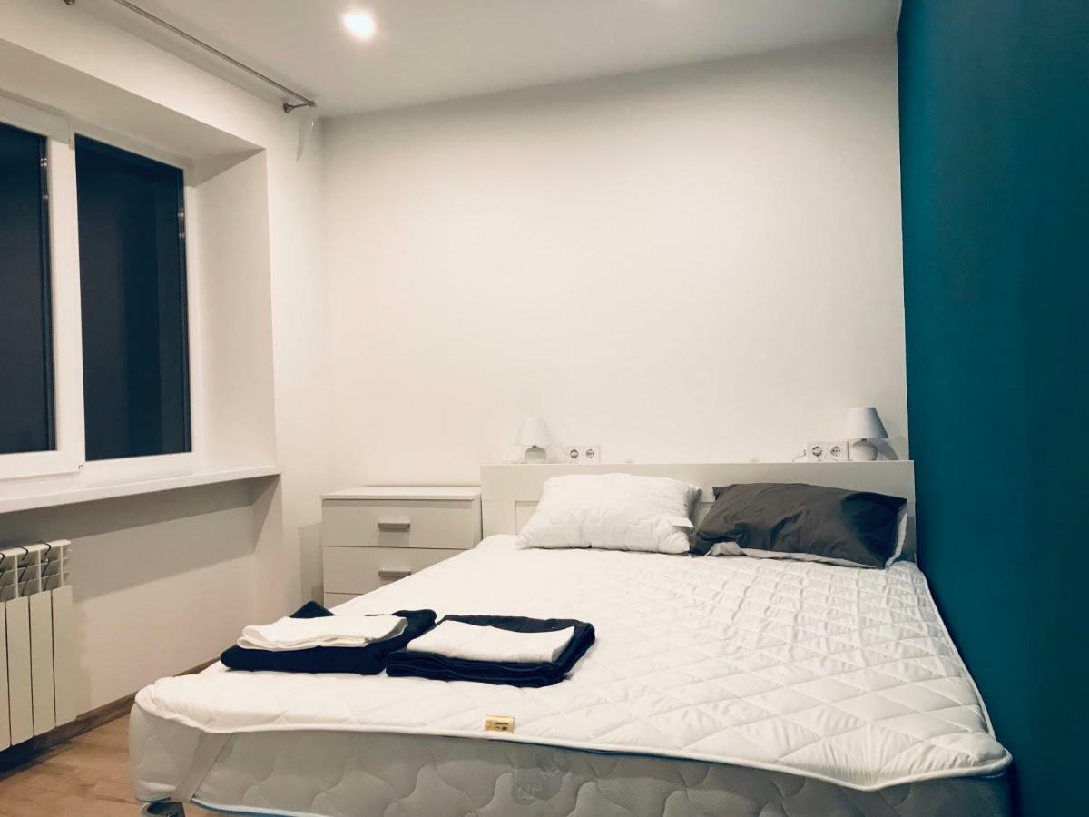 Tf Apartment Двокімнатні Апартаменти В Центрі Міста ポルタヴァ エクステリア 写真