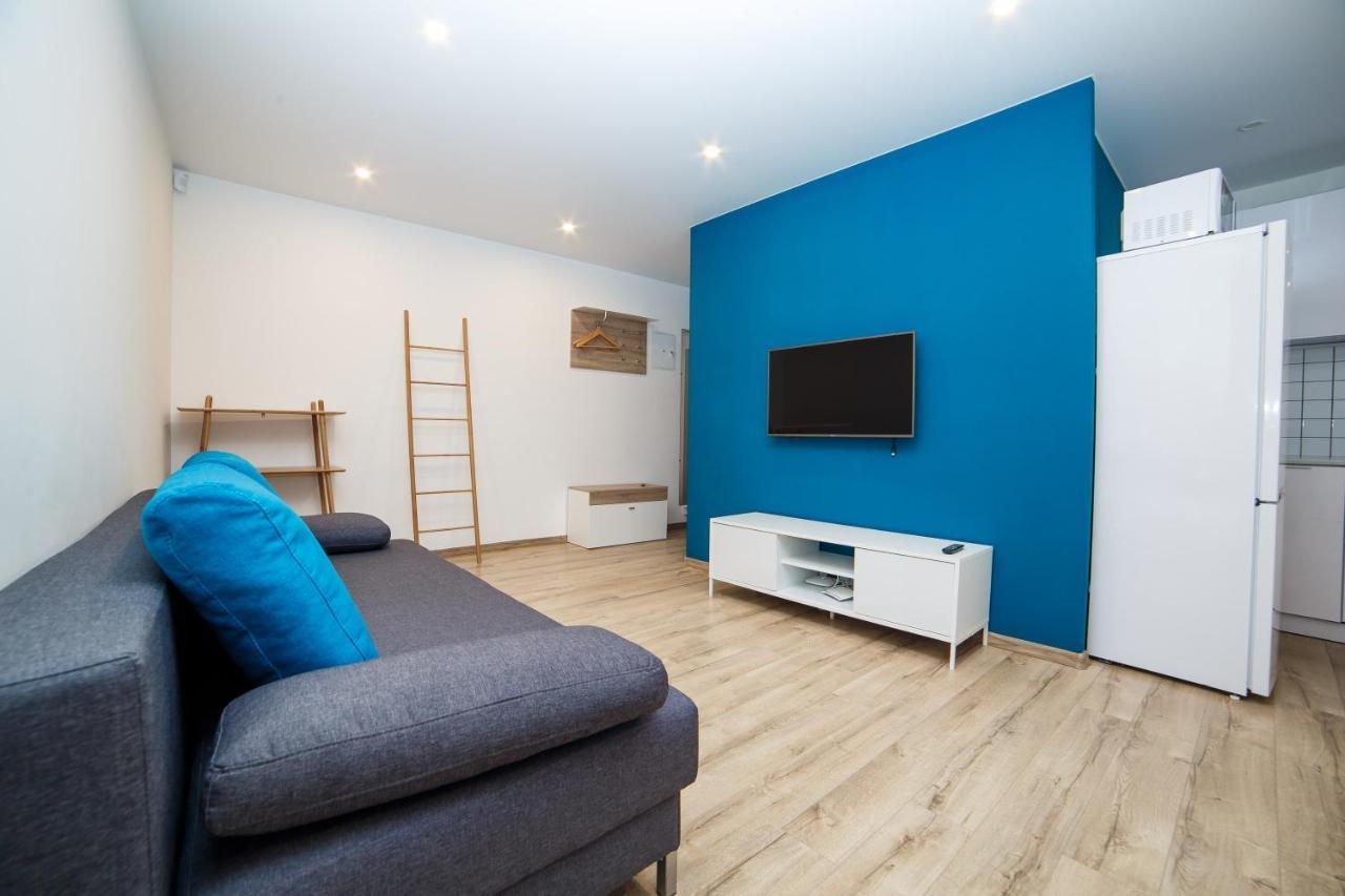 Tf Apartment Двокімнатні Апартаменти В Центрі Міста ポルタヴァ エクステリア 写真